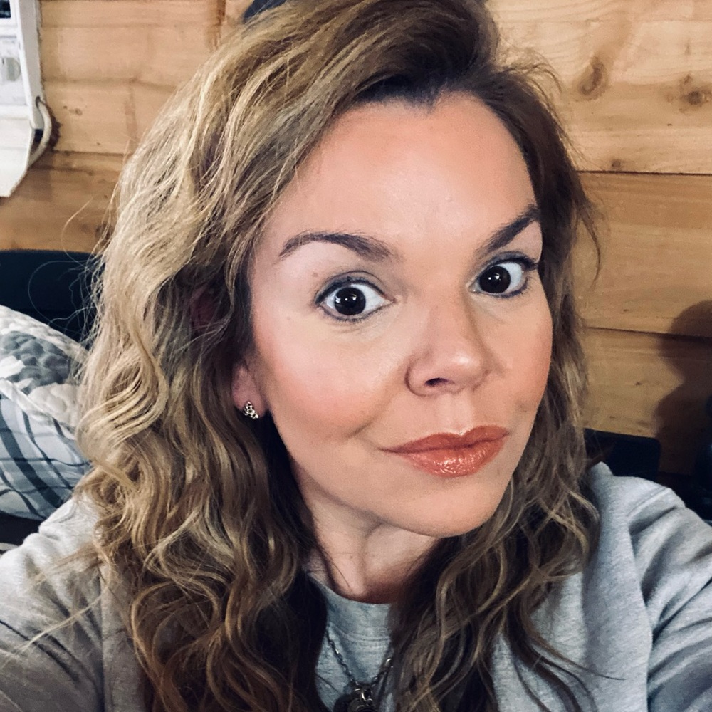 Meet your Posher, Kara